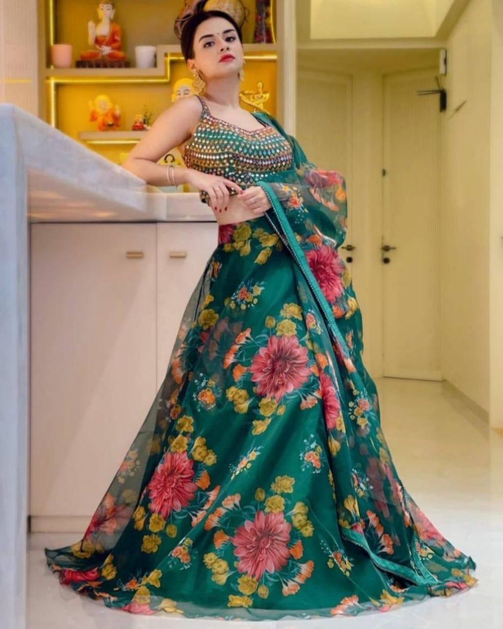 Choli flower hotsell