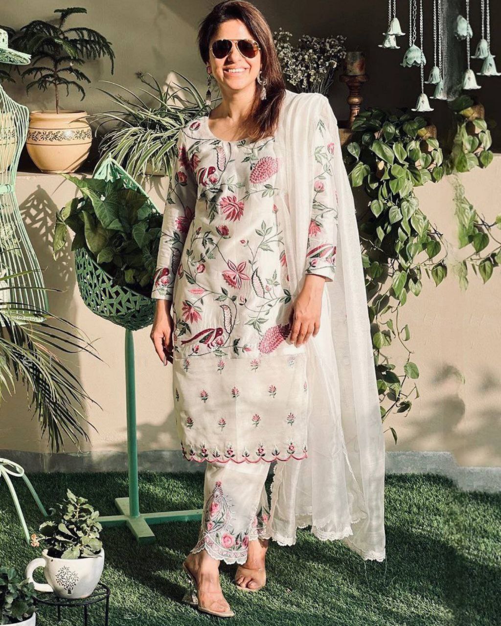 Casual White Cotton Silk Salwar Suit With Chiffon Dupatta (LQAD003)