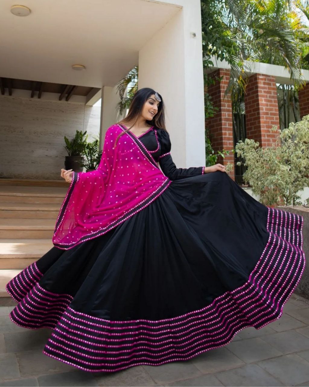 Buy Dusty Pink And Black Gorgeous Heavy Designer Wedding Wear Lehenga Choli  | Wedding Lehenga Choli