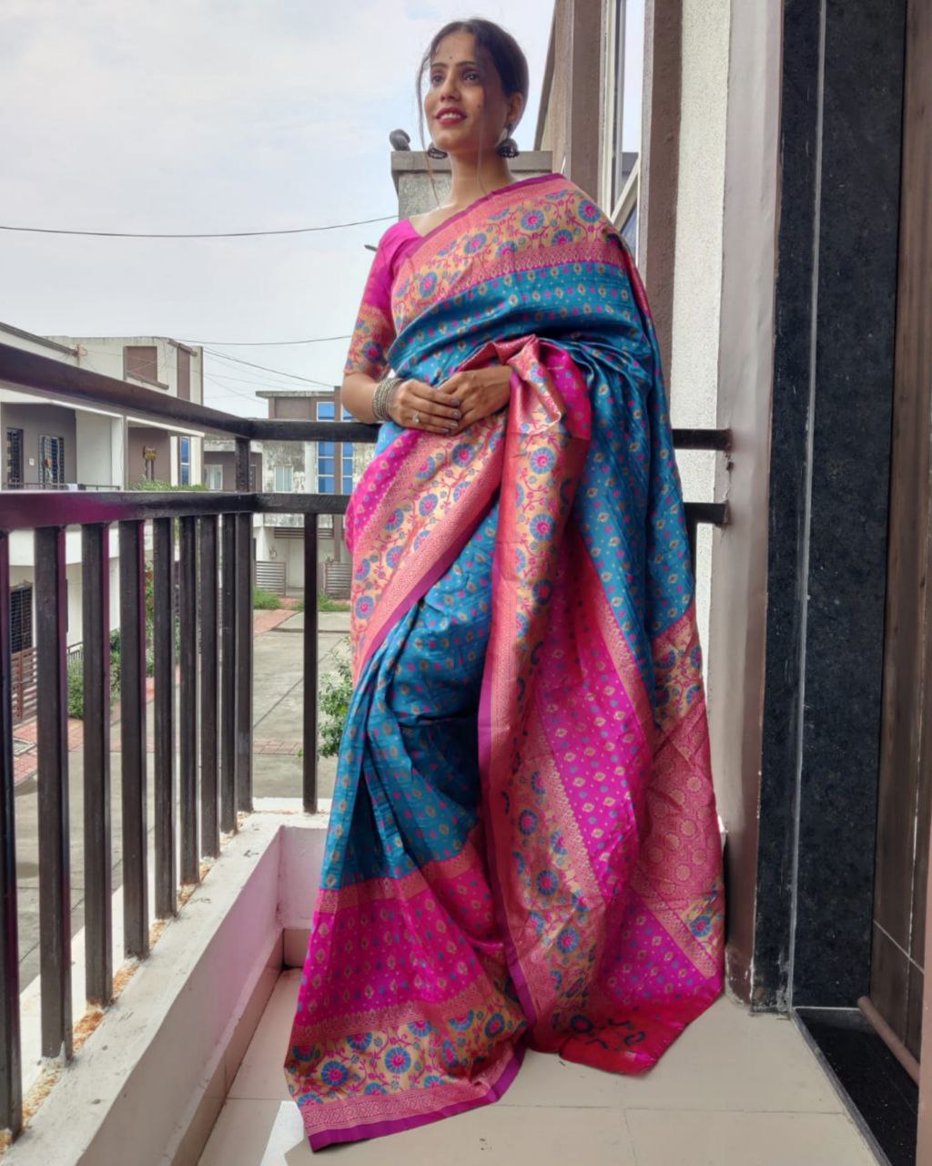 Exclusive Pure Tussar Banarasi Silk Saree In Blue And Rani Blouse